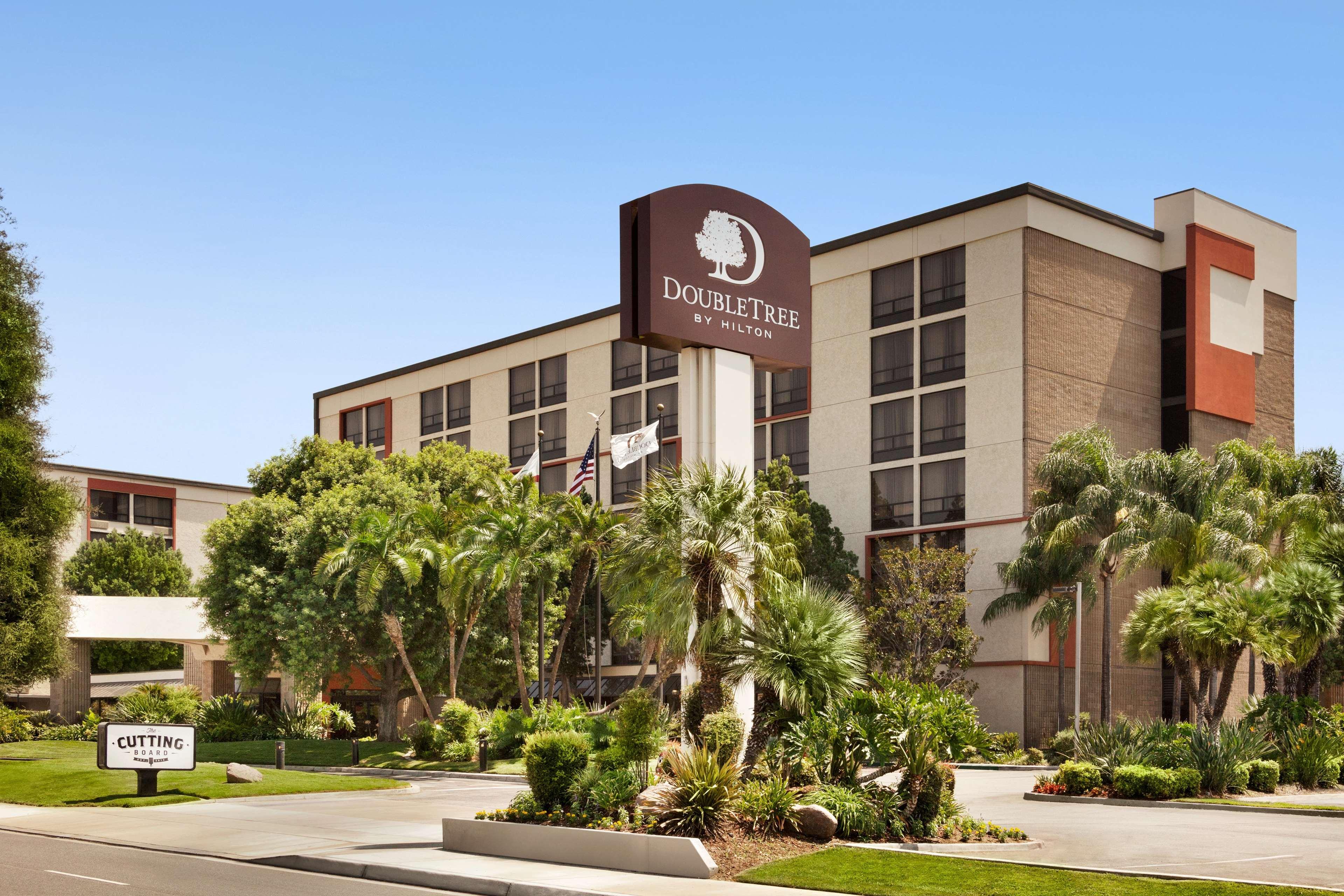 Doubletree By Hilton San Bernardino Hotel Exterior photo